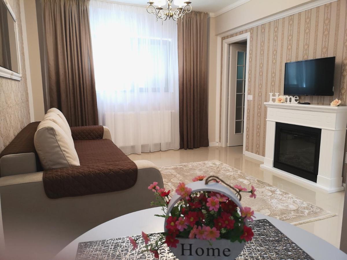 Yns Rooms Iasi Exterior foto