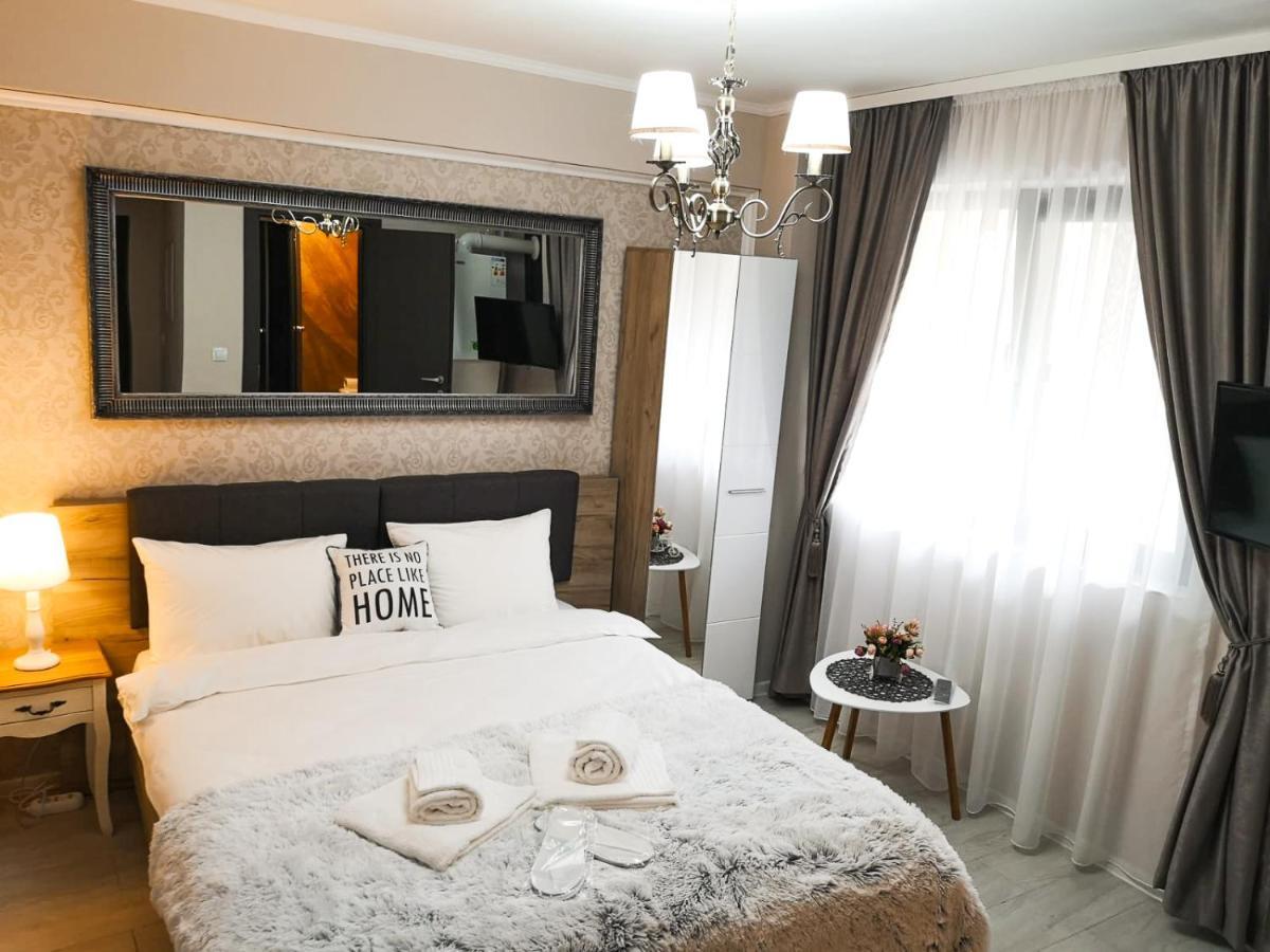 Yns Rooms Iasi Exterior foto